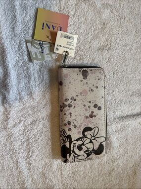 Disney Minnie Mouse Zip-Around Wallet in Cream, Pink and Black